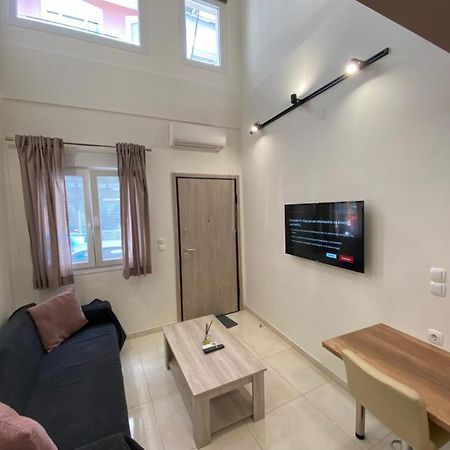 ヨアニナLuxury Loft Kalu Tsesme Aアパートメント エクステリア 写真