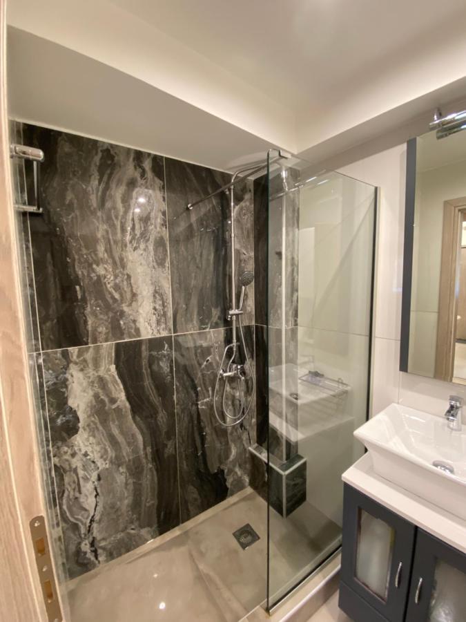 ヨアニナLuxury Loft Kalu Tsesme Aアパートメント エクステリア 写真